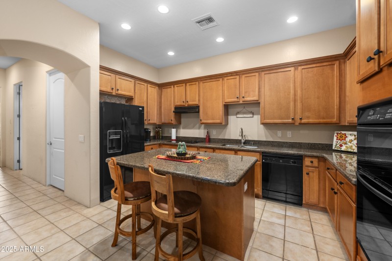 5370-S-Desert-Dawn-Dr-Unit-72-20