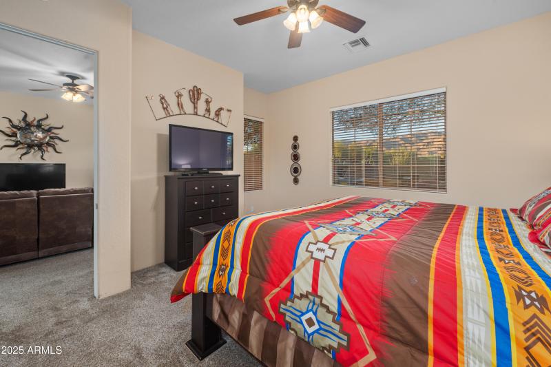 5370-S-Desert-Dawn-Dr-Unit-72-28