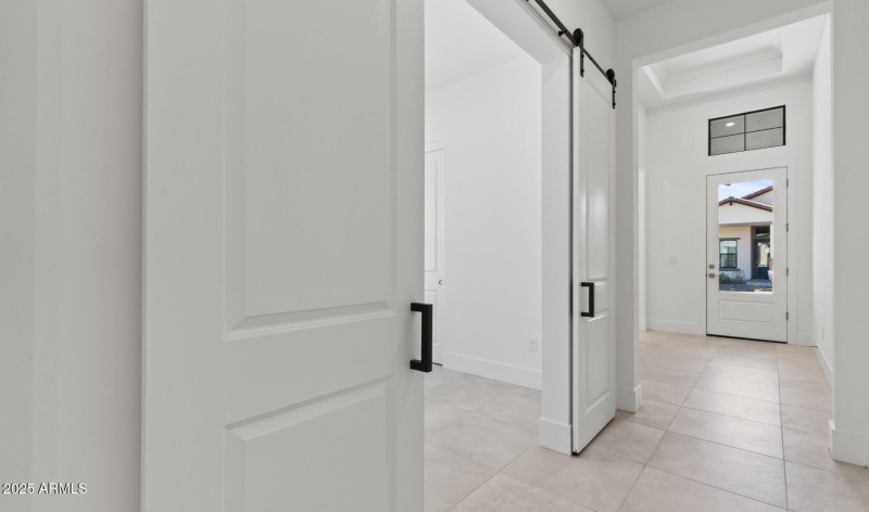 FSVV Lot #46 Entryway (Large)