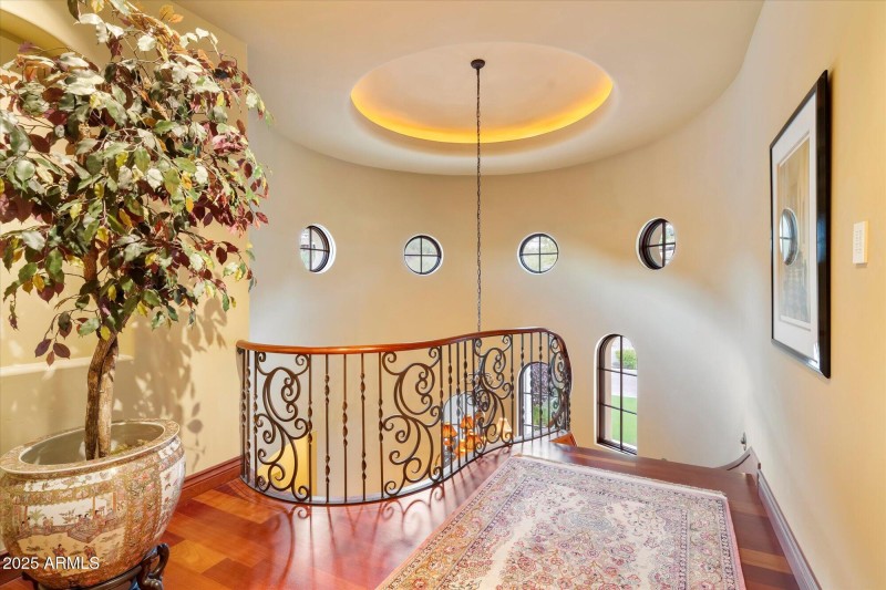 071-Upstairs Landing