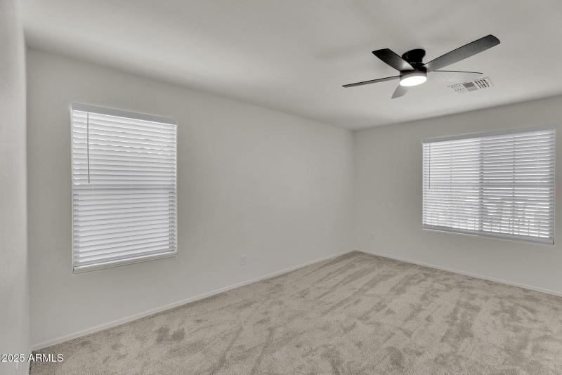 24-web-or-mls-Andre-25