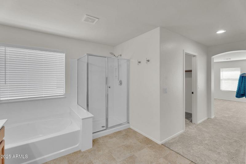 30-web-or-mls-Andre-33