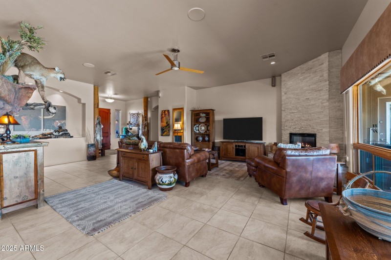 16-web-or-mls-DSC04450