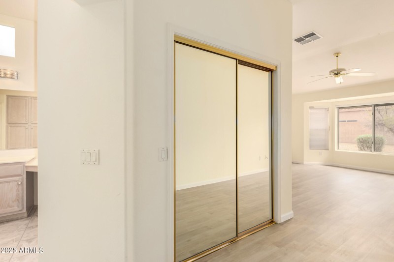 24 - Desperado 22319