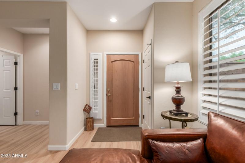 2951 W PLUM HOLLOW DR