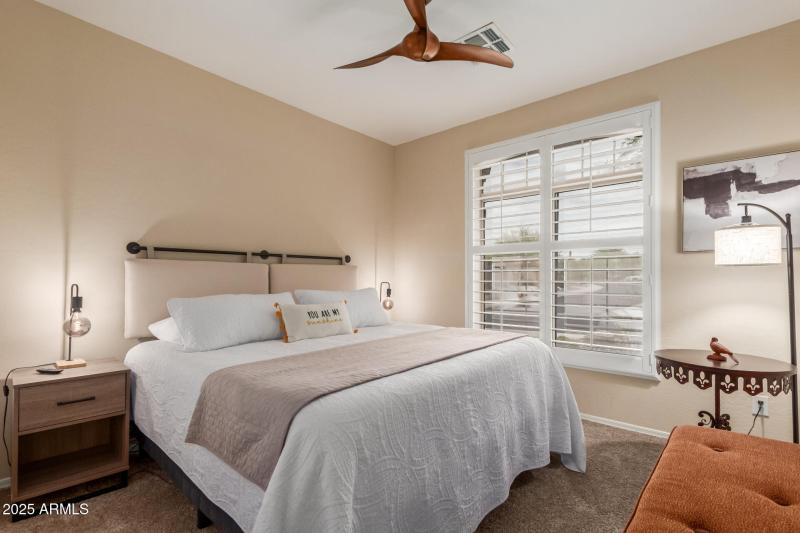 2951 W PLUM HOLLOW DR