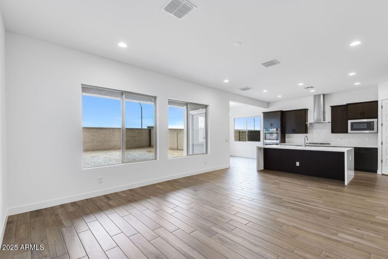 17807 W PASADENA Avenue - Ready Now!