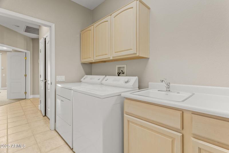 17522 N Ironhorse Dr Surprise - 329