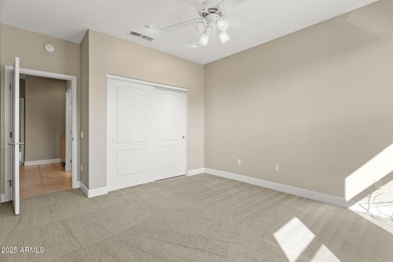 17522 N Ironhorse Dr Surprise - 379