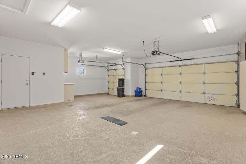 17522 N Ironhorse Dr Surprise - 384