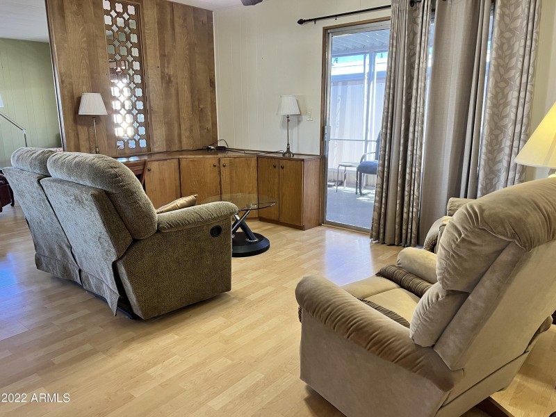 Built-in corner cabinets