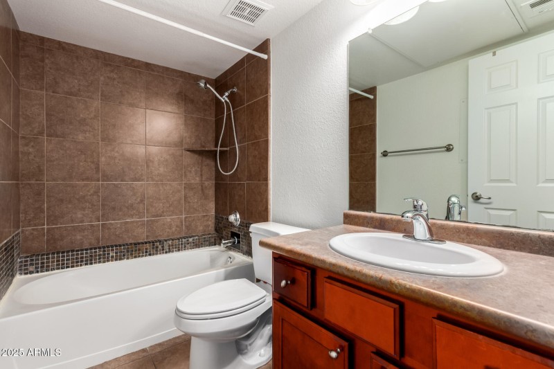 Bathroom 2 with lovely tile