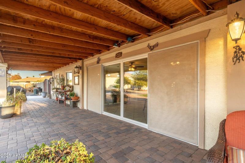 11138 W Hatcher Rd - 30