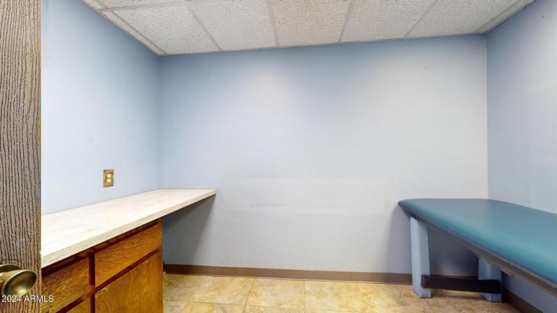 Medical-Building-Suite-305-04142024_1142