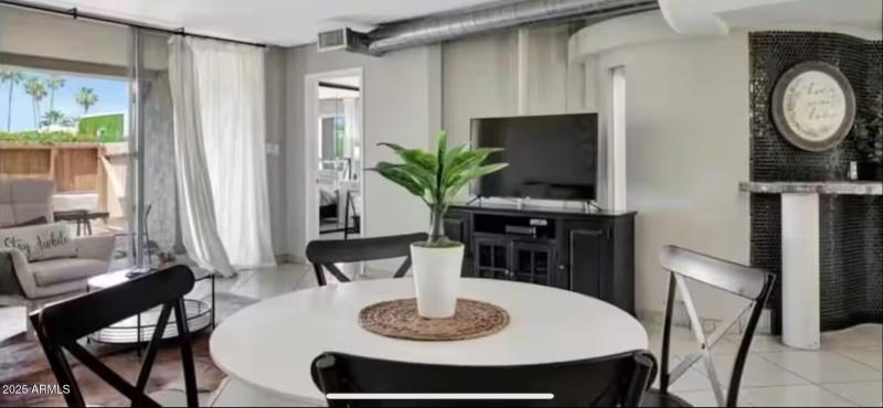 Screen Shot 2025-10-13 at 18.00.05