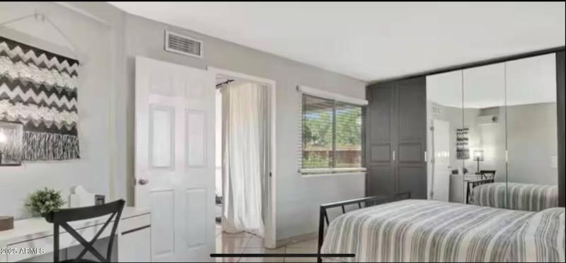 Screen Shot 2025-10-13 at 18.01.19