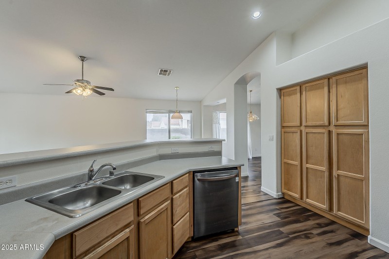 17-web-or-mls-Topeka-17