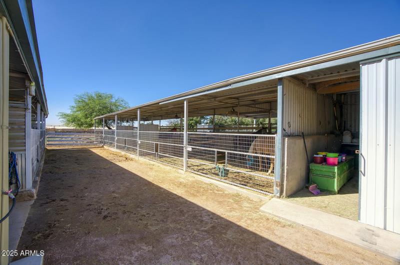 11 Horse Stalls