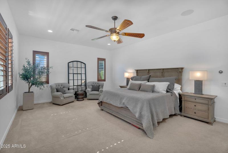 26-web-or-mls-Ivyglen-24