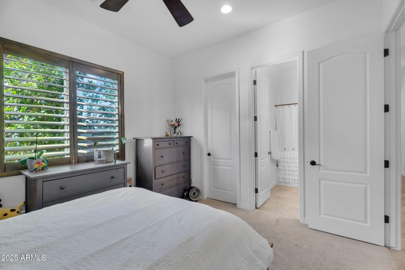 40-web-or-mls-Ivyglen-42