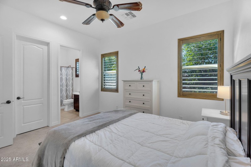 45-web-or-mls-Ivyglen-51