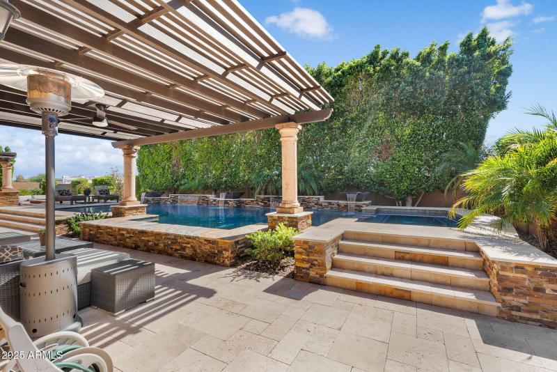 65-web-or-mls-Ivyglen-64