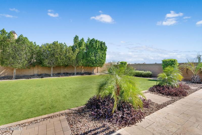 79-web-or-mls-Ivyglen-75