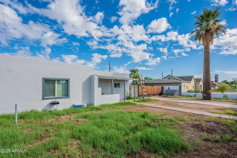 3-web-or-mls-Moreland-3