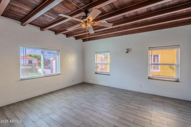 16-web-or-mls-Moreland-16