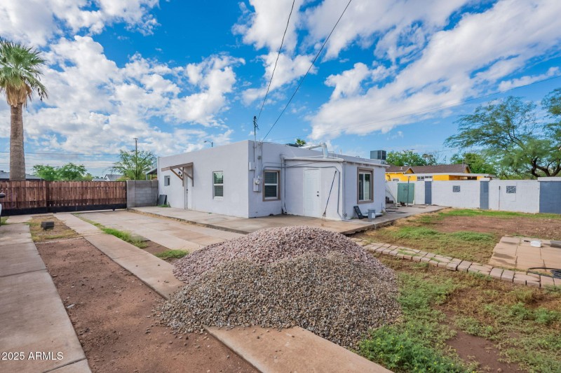 44-web-or-mls-Moreland-44