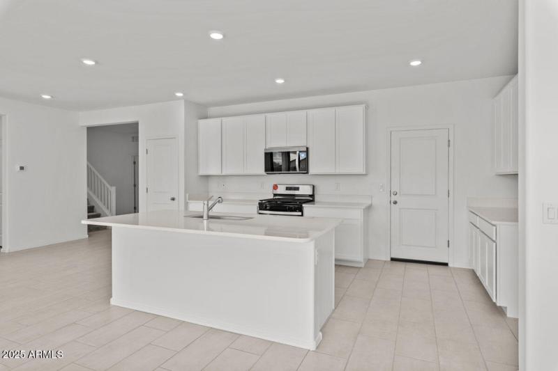 KBPHX_MIR_DesertOasis-Lot156_0265-1200