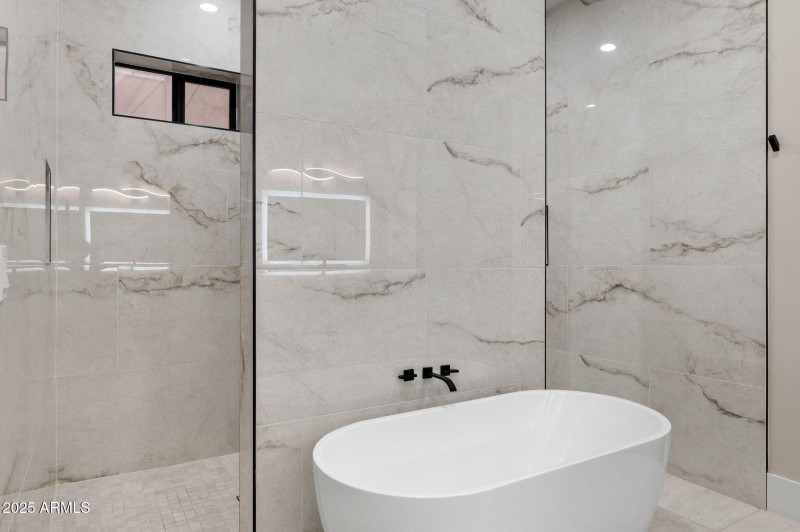 36-Primary Soaker Tub and Walk-in Shower