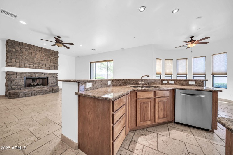 4485 E Quail Brush Rd-13