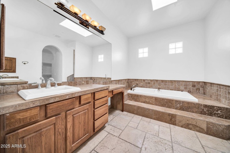 4485 E Quail Brush Rd-21