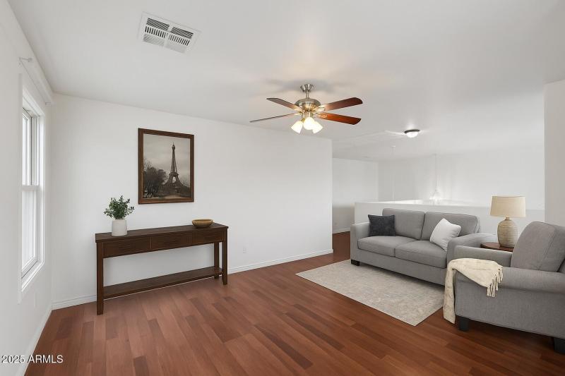 5c178a65-6fc8-457a-91a3-5dd9e722c2b3