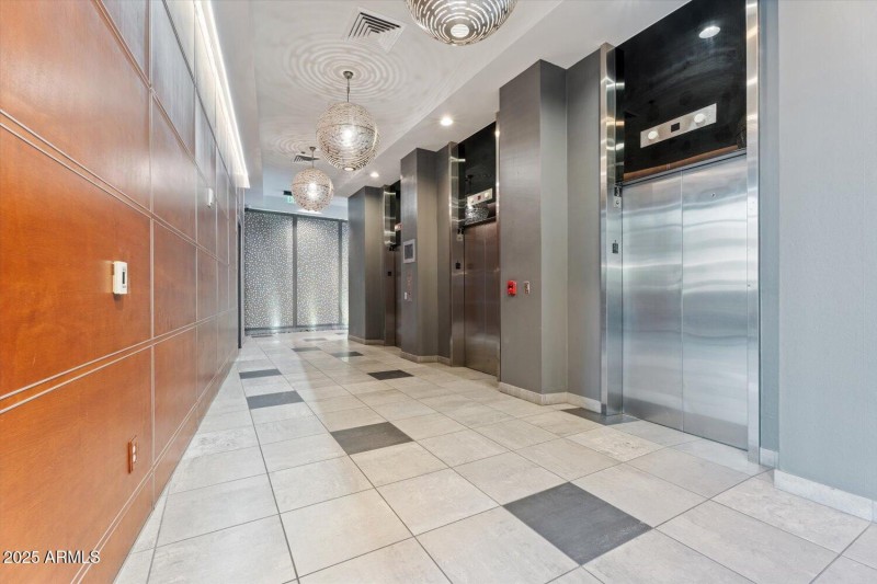 Elevators to all Floors