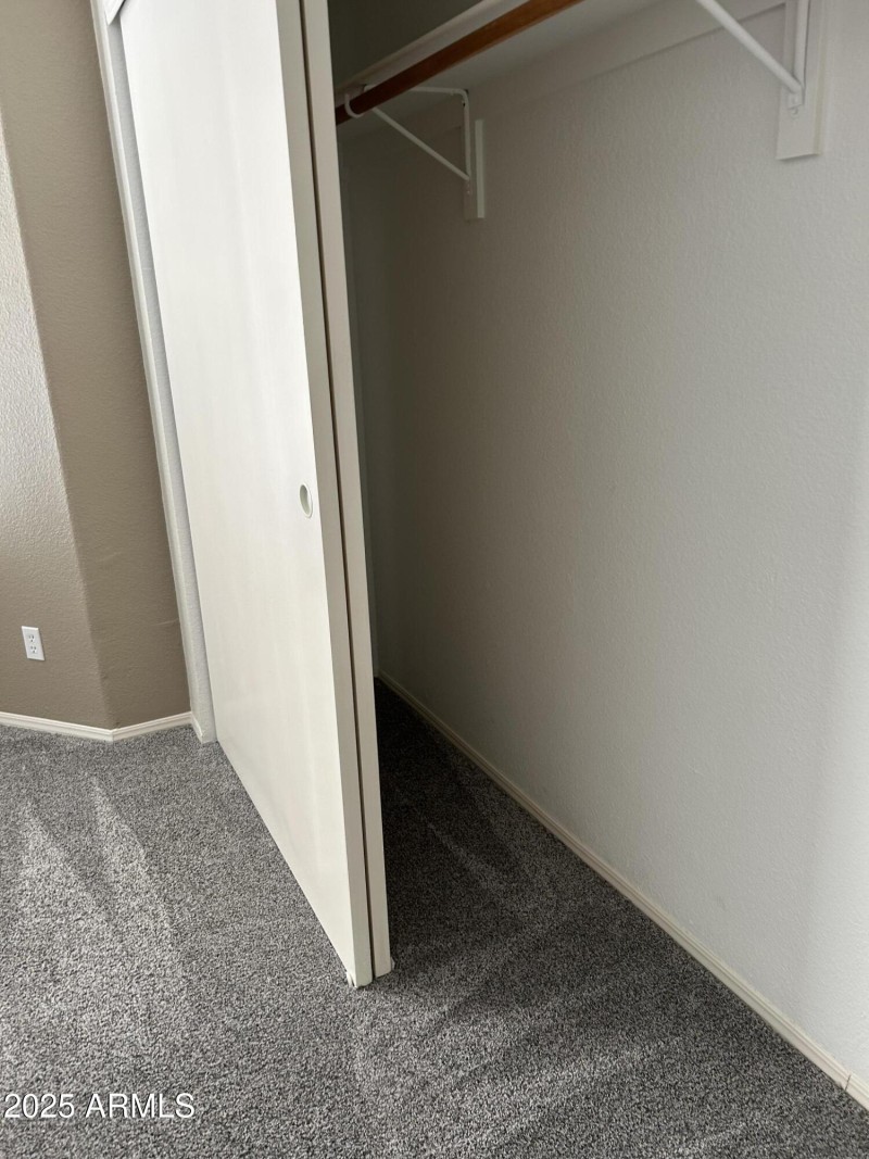 WwM6P87%Q2yY7LJNEG0JFg