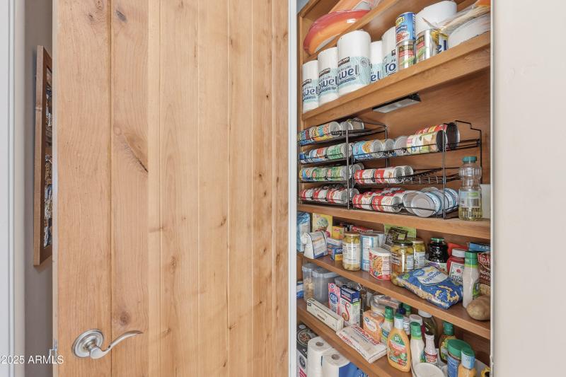 Pantry \
