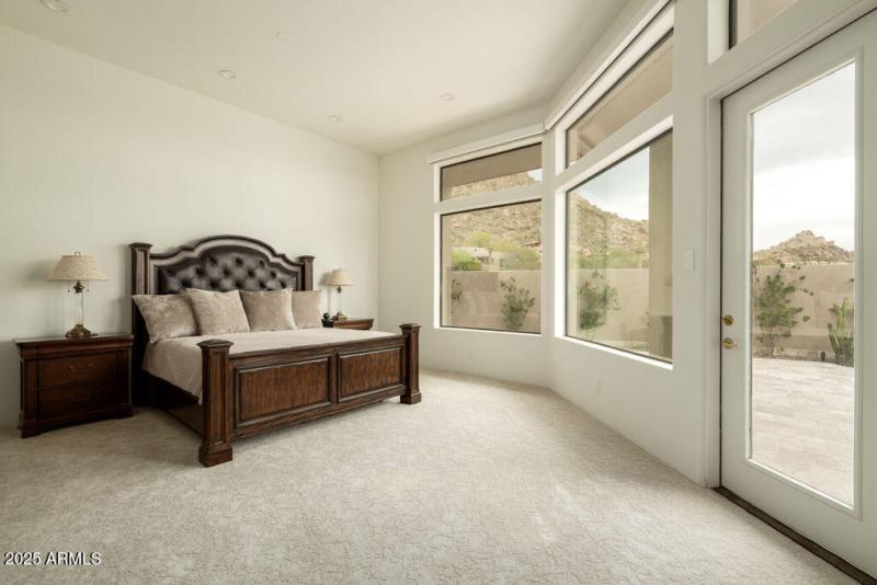 Primary Primary with Mountain View