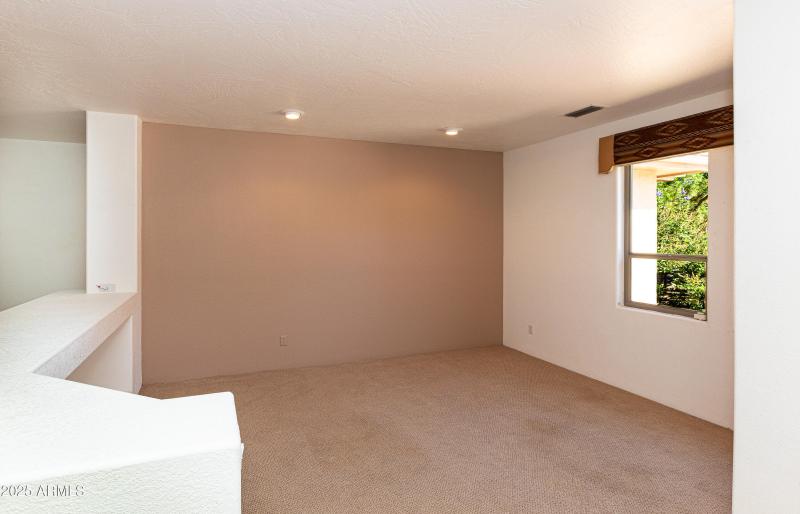 9 Dining Rm or Reception