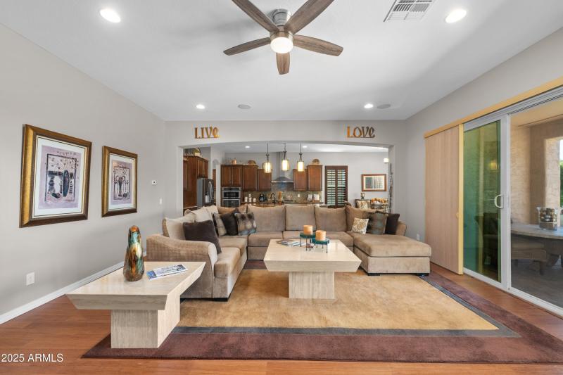 12-4020-N-Brigadier-Drive-12