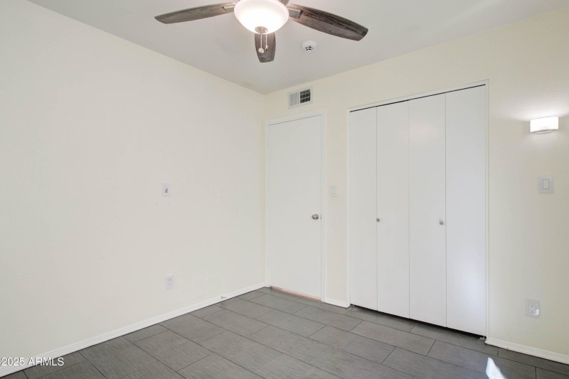 5134 E Edgemont Ave-18