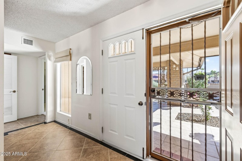 14_21610_N_Sunglow14_mls