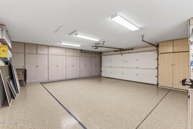 64_21610_N_Sunglow64_mls