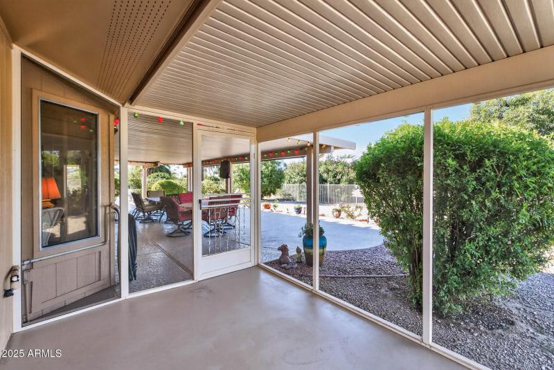 70_21610_N_Sunglow70_mls