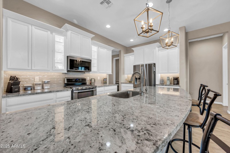 41553 W Springtime Rd-12