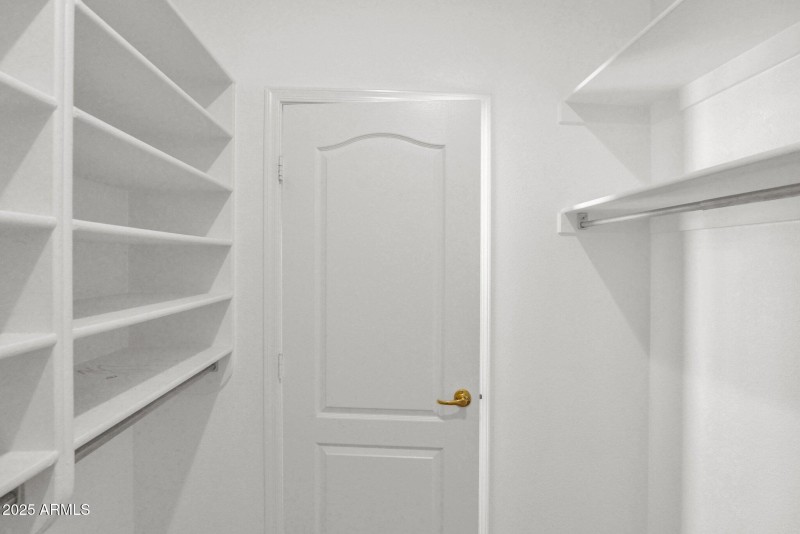 25-web-or-mls-P1154859