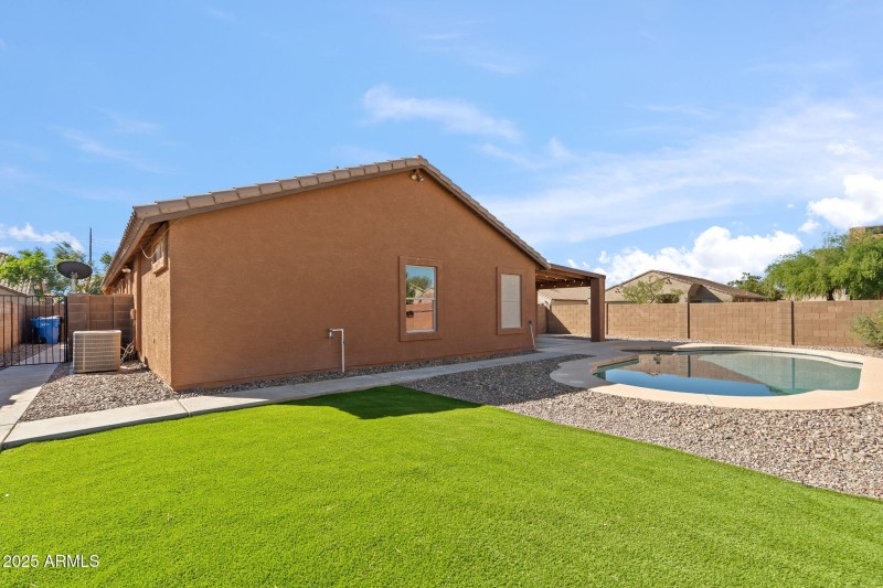 2922 W Dunbar Drive, Phoenix 85041