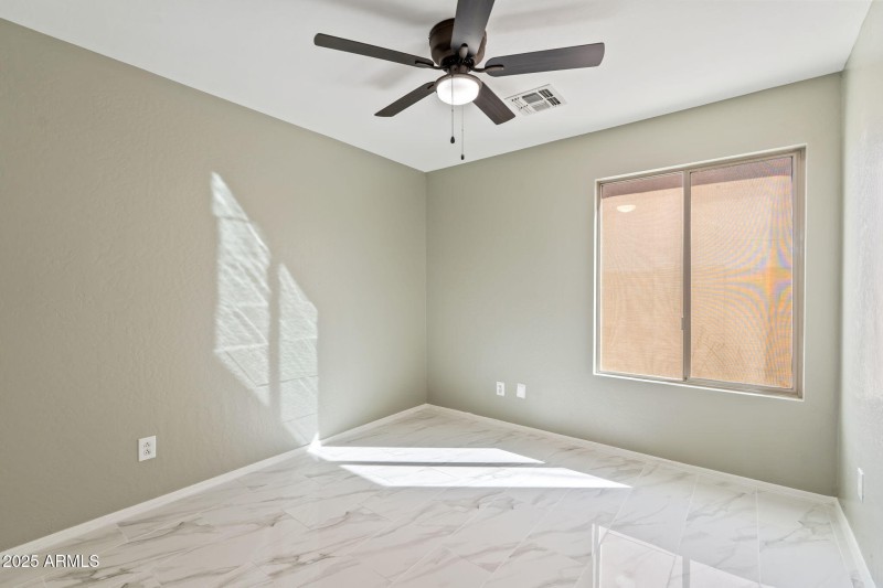 2922 W Dunbar Drive, Phoenix 85041