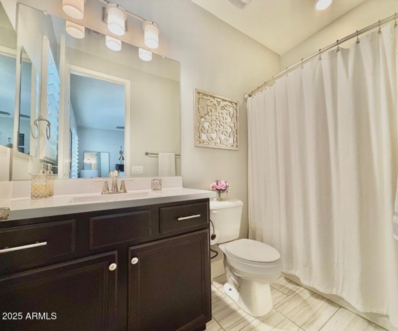 Bedroom 2 on suite bath